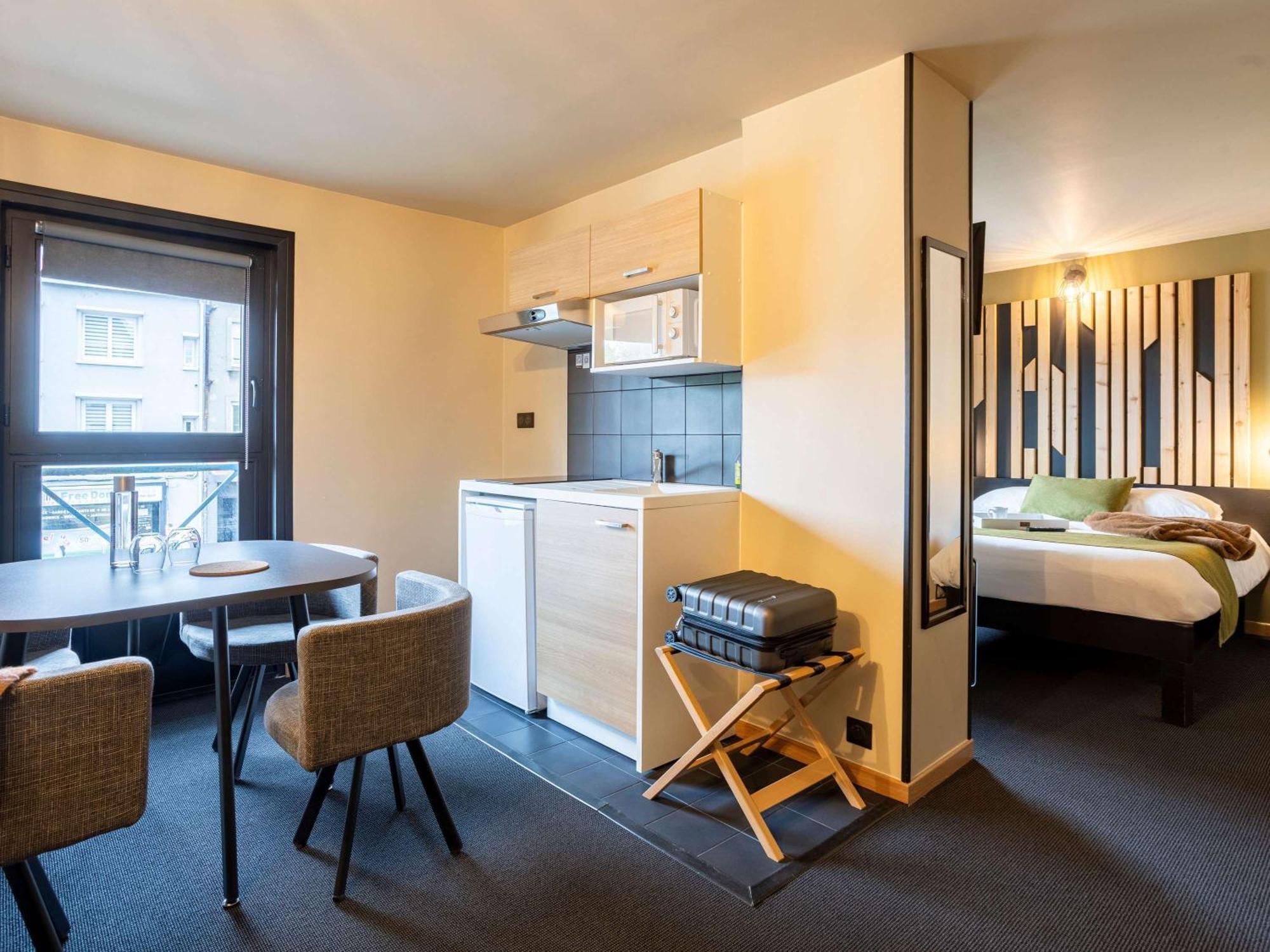 Ibis Styles Boulogne Sur Mer Centre Cathedrale Exterior photo